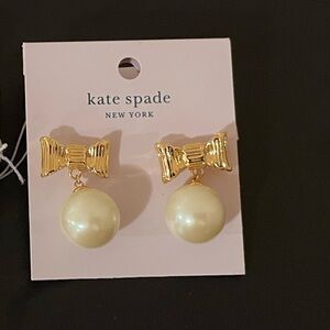 NEW kate spade all wrapped up in pearls drop earrings